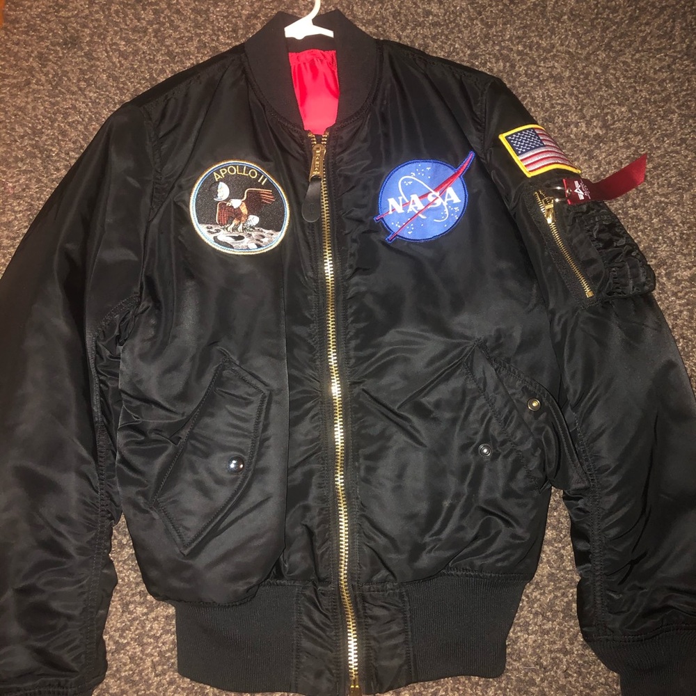 ALPHA INDUSTRIES APOLLO BOMBER JACKET! ✈️